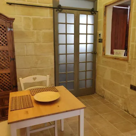 بيت للعطل Romantic Small Townhouse In The Three Cities